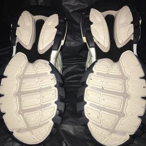Track2 Men’s Balenciaga Size 9